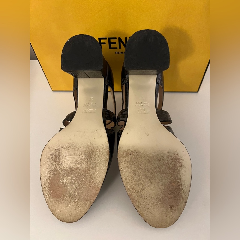 Authentic Fendi Charcoal Cut-out Mary Jane Pumps, Size 7 - Picture 9 of 14